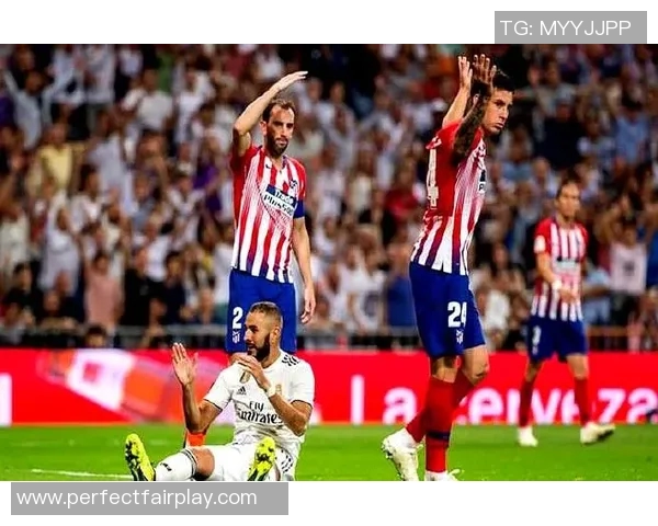 中超历史冷门马竞逆袭巴萨上演帽子戏法引爆全场激情