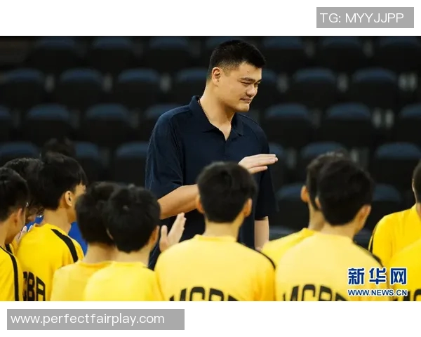 姚明原型图片揭示篮球巨星背后的成长故事与奋斗历程