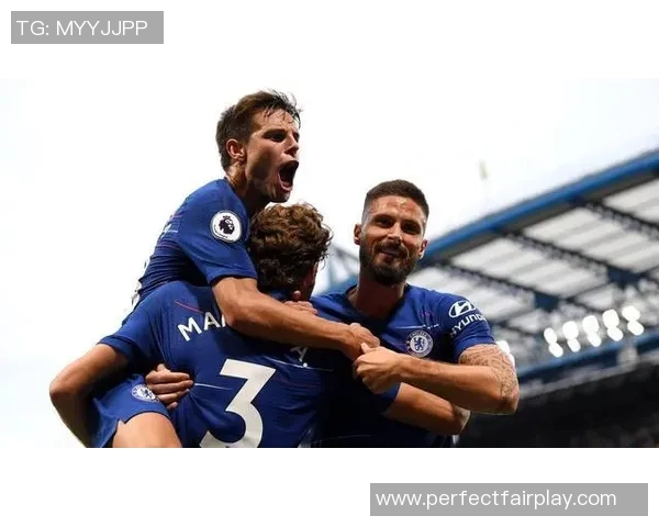 波尔图大胜阿森纳红牌事件引发全场热议与焦点分析