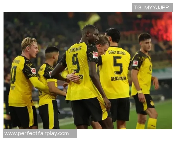 德甲精彩对决切尔西凭乌龙球小胜多特蒙德全场激情四溢