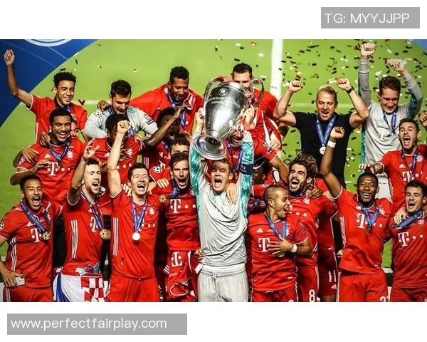 意甲激战：拜仁与巴萨战成平局红牌事件引发全场热议与十大精彩进球回顾