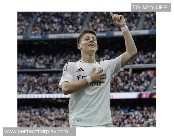 中超赛场惊现冷门皇马小胜尤文图斯引发全场狂欢