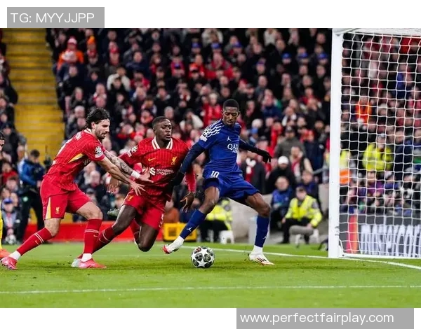 德甲惊天冷门拜仁狂胜国米五球神扑引爆全场激情