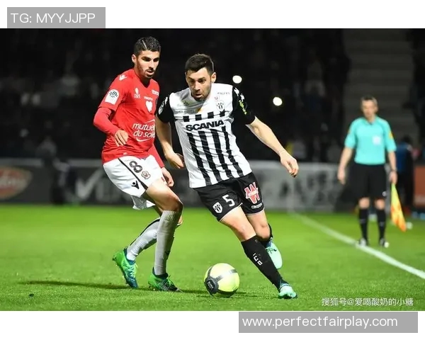 友谊赛精彩回顾莱比锡与那不勒斯激战成平局十大进球瞬间引爆全场